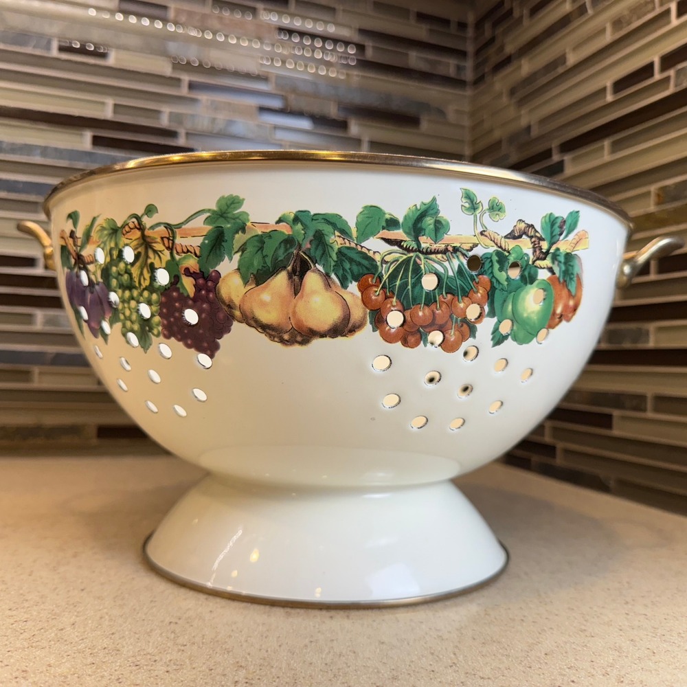 Vintage Enamel Fruit Colander White‎ Pedestal Strainer Brass Handles Cottagecore